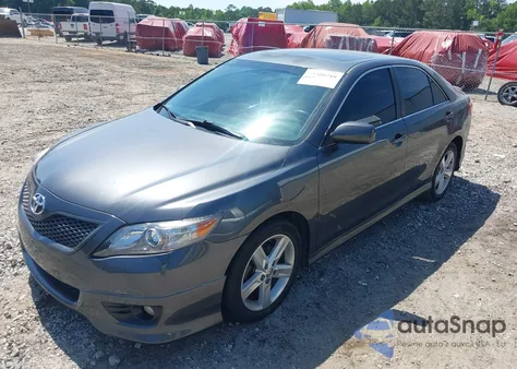 2011 Toyota Camry Se z USA, uszkodzony, nr VIN 4T1BF3EK0BU662087
